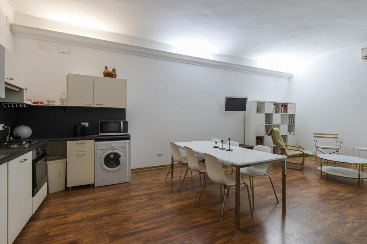 Vatican Luxury Three Bedroom Apartment Rome
