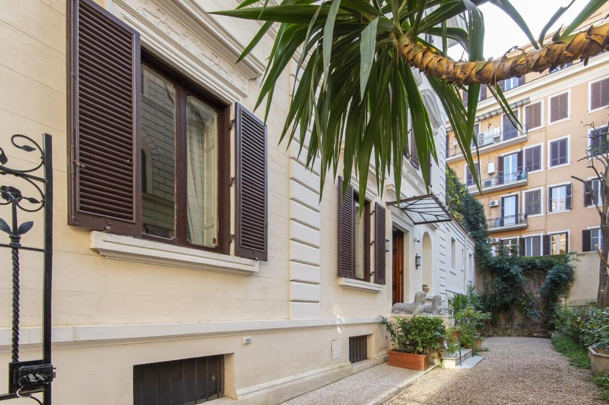 Vatican Luxury Three Bedroom Rome
