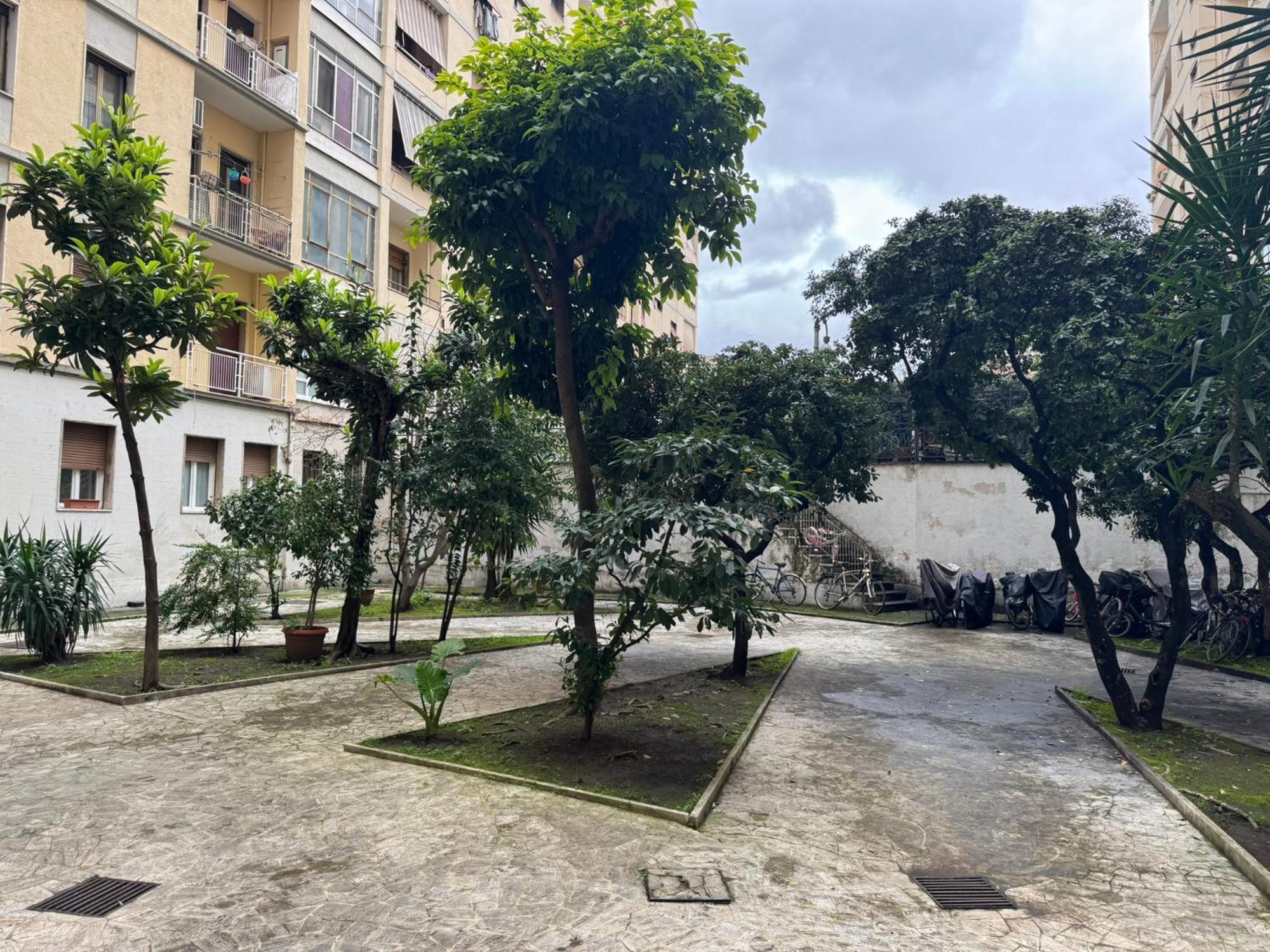 Appartamento Piramide-ostiense Two Bedroom Roma