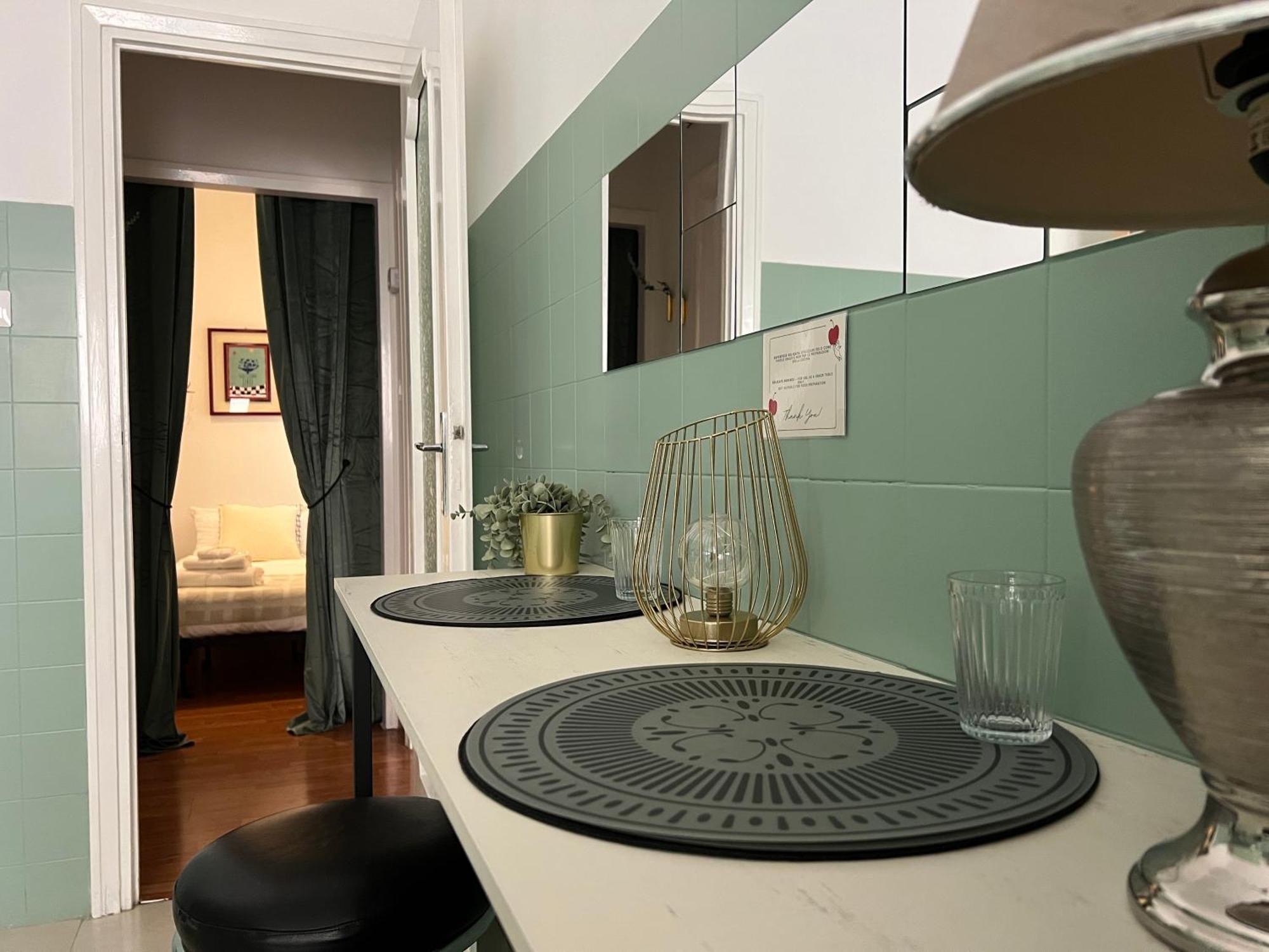 Apartment Appia Antica Apartment, Subway, Near Colosseum, Design & Comfort, Balcony *