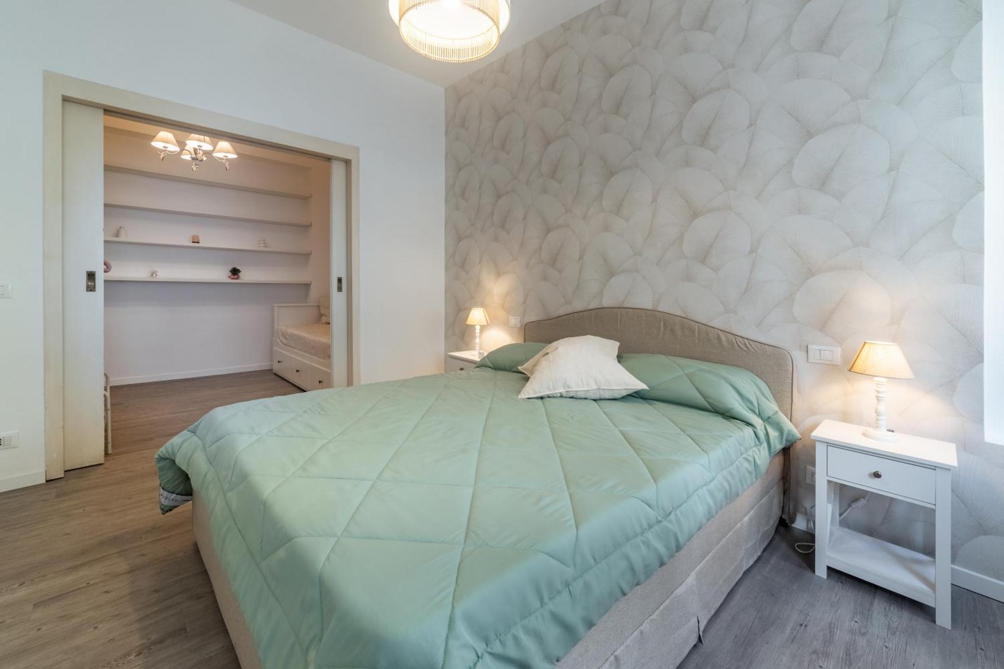 Vatican Shabby Double Bedrooms Apartment