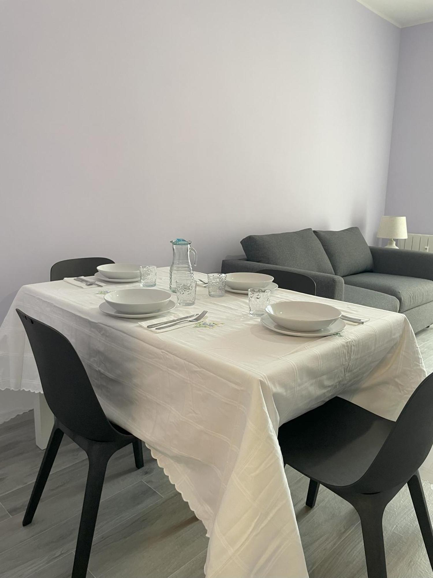Moderno 85mq Con 2 Bagni E Posto Auto Privato Rome