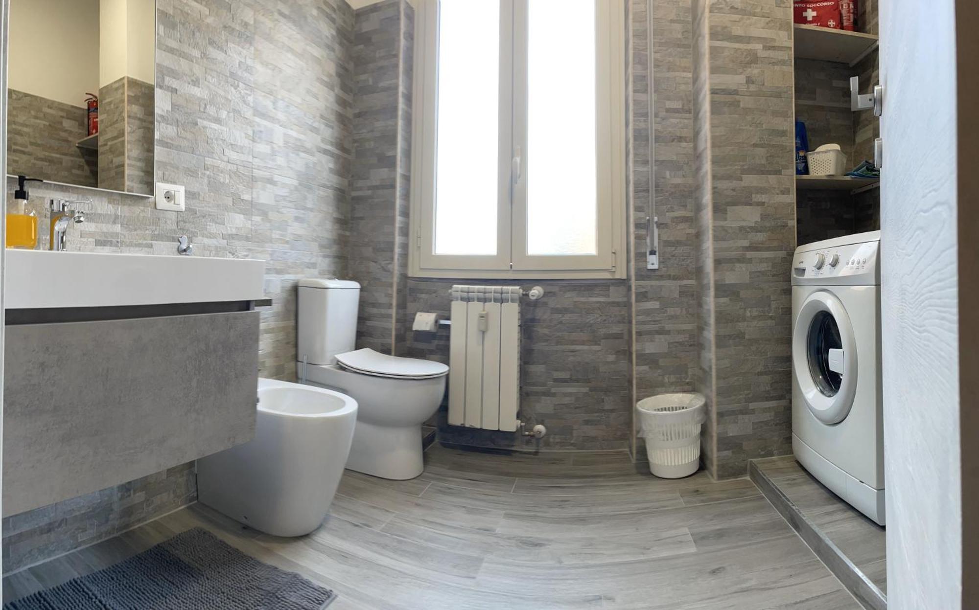 Apartment Moderno 85mq Con 2 Bagni E Posto Auto Privato Rome