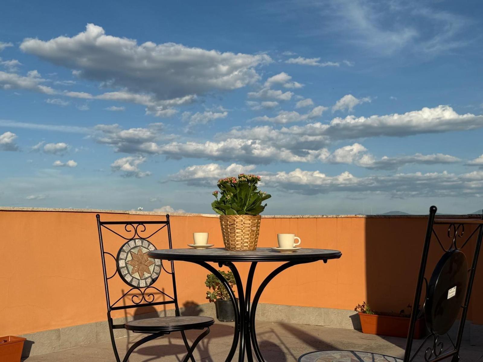 Tiburtina Apartment