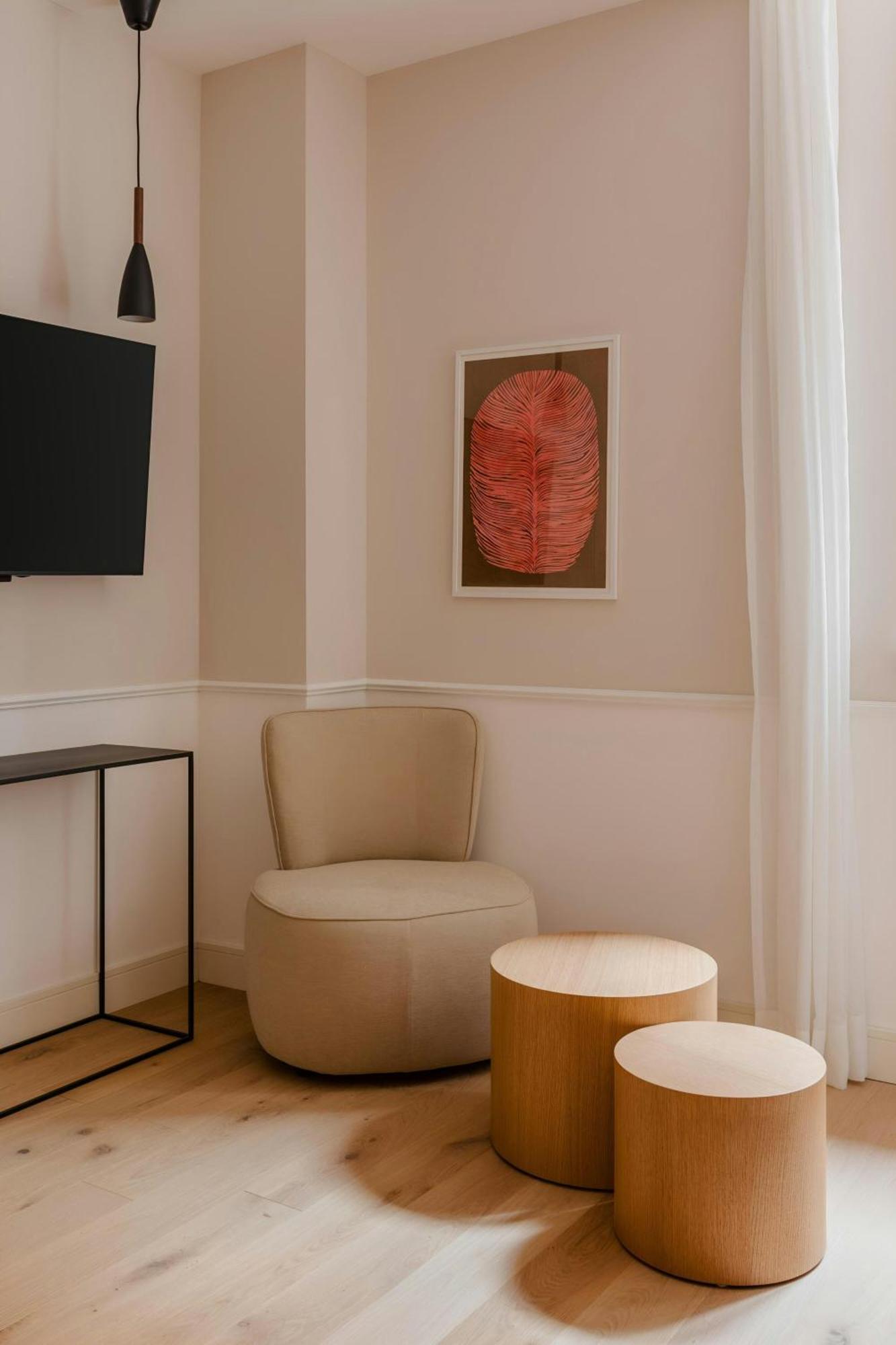 Sonder By Marriott Bonvoy Antinoo Apartments Piazza Del Parlamento Aparthotel *