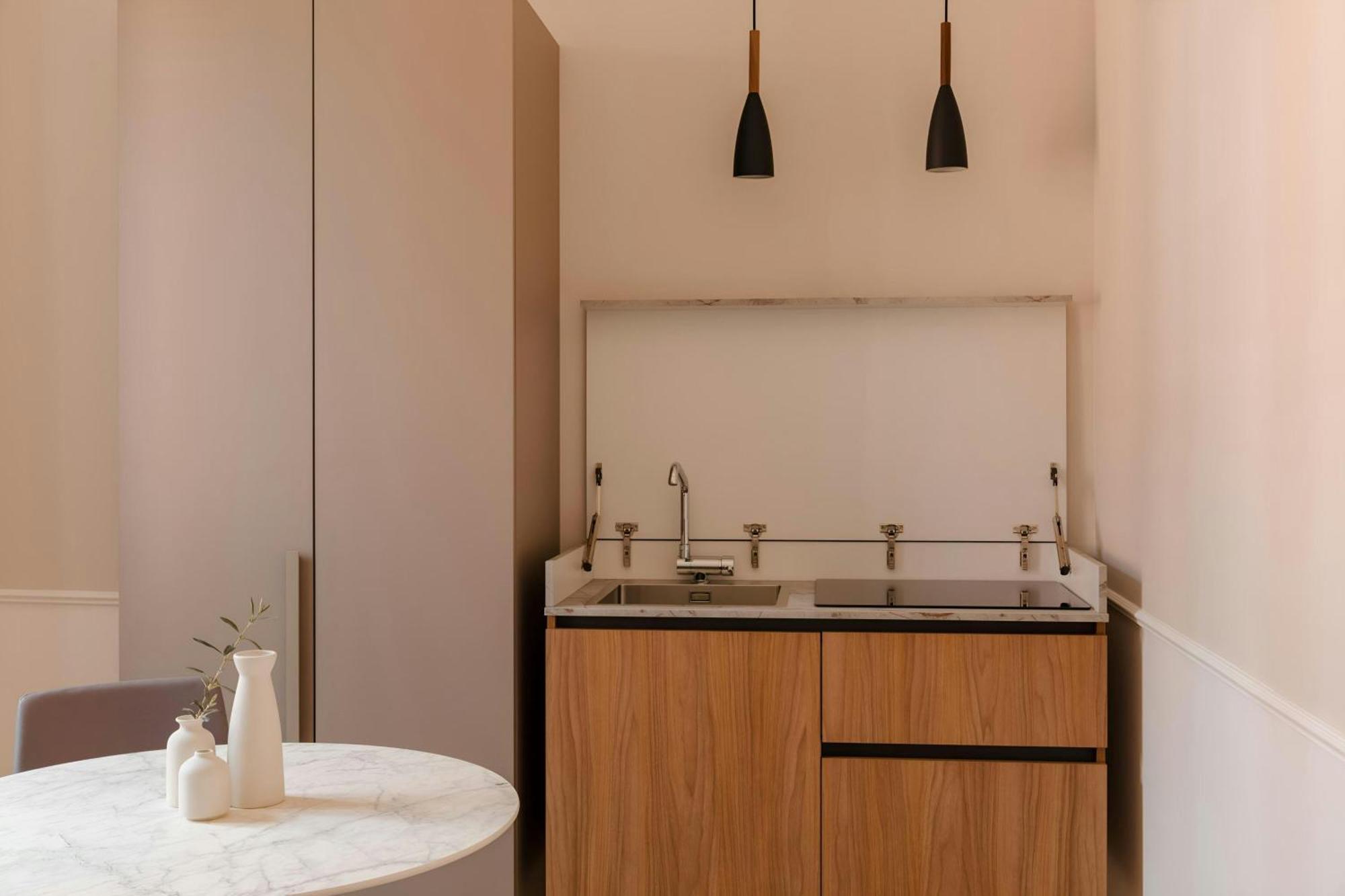 Aparthotel Sonder By Marriott Bonvoy Antinoo Apartments Piazza Del Parlamento *