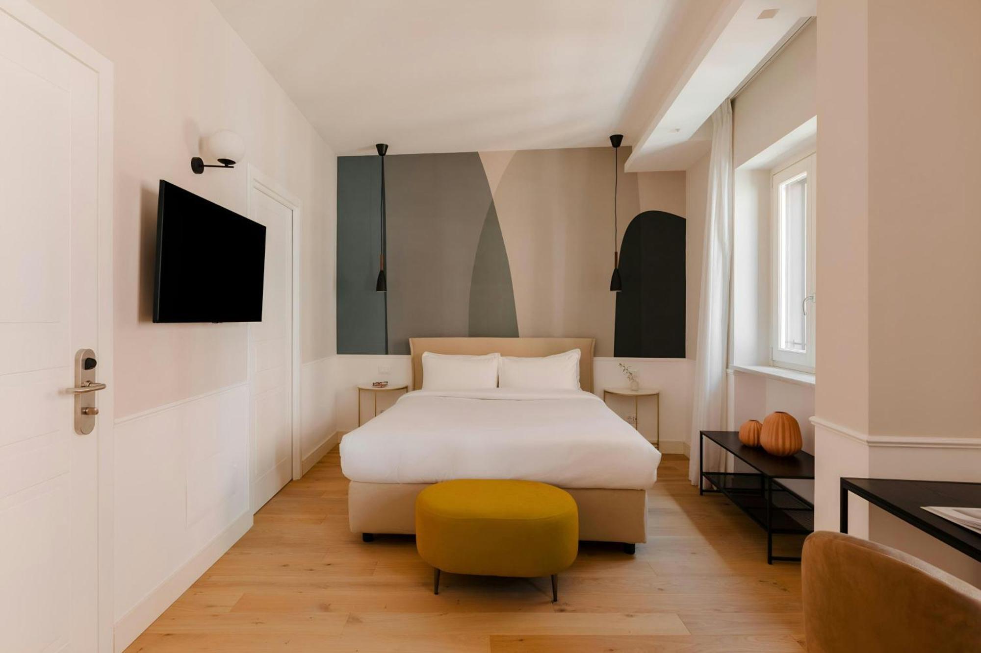 Sonder By Marriott Bonvoy Antinoo Apartments Piazza Del Parlamento * Rome