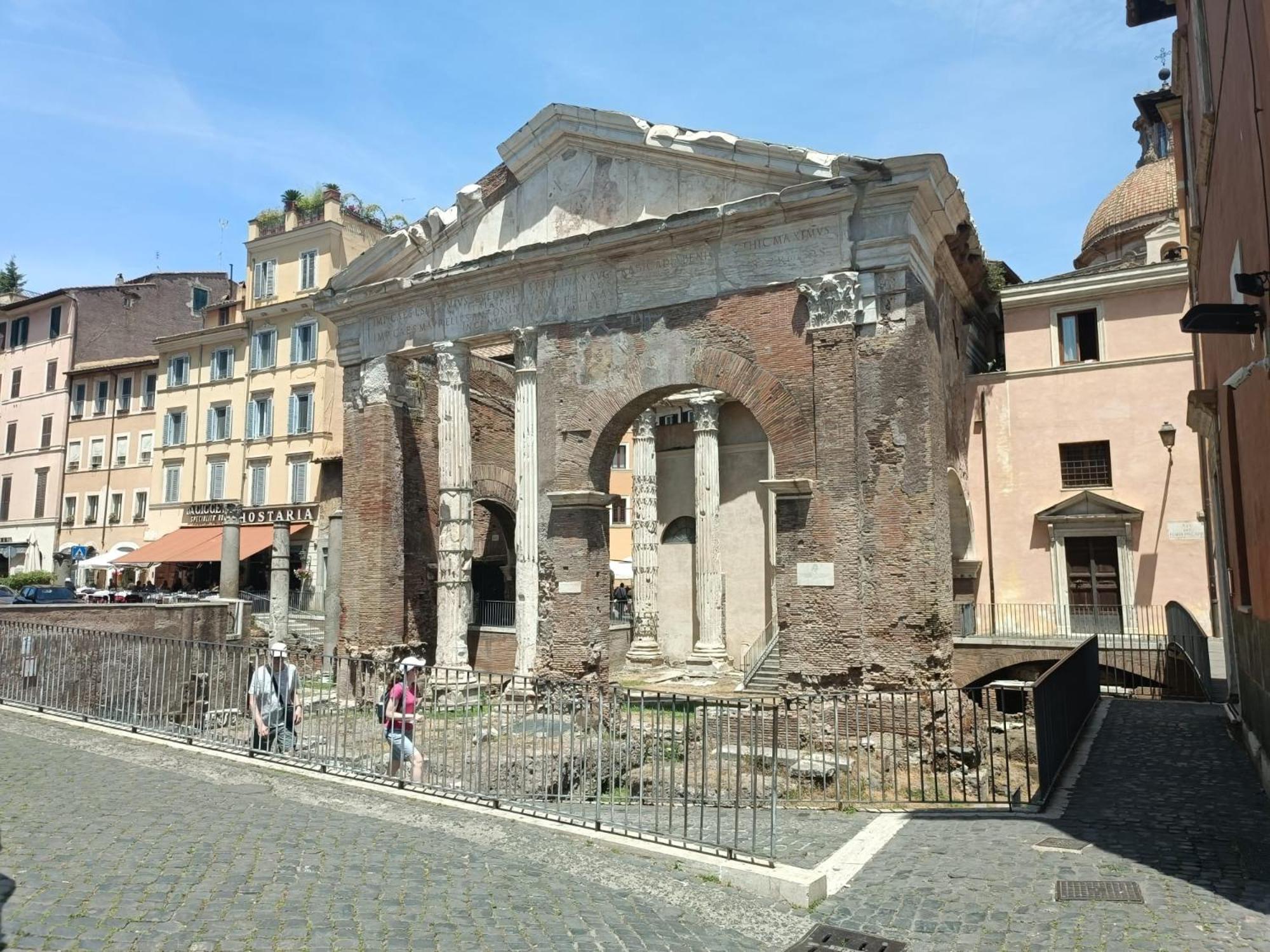 Ottavia Ghetto Apartment Rome