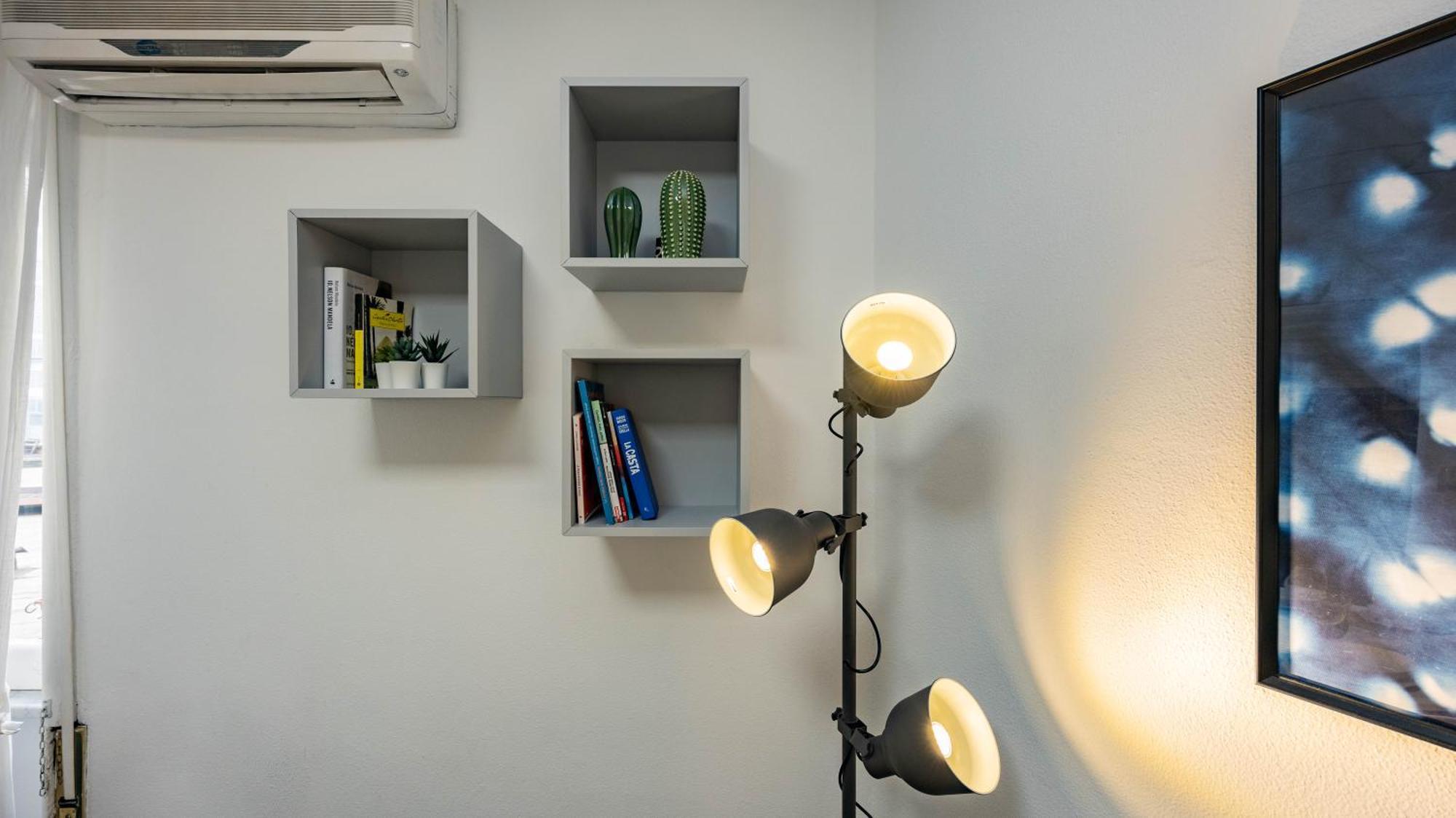 Apartment Flat 5 - In San Giovanni By Rentbeat *