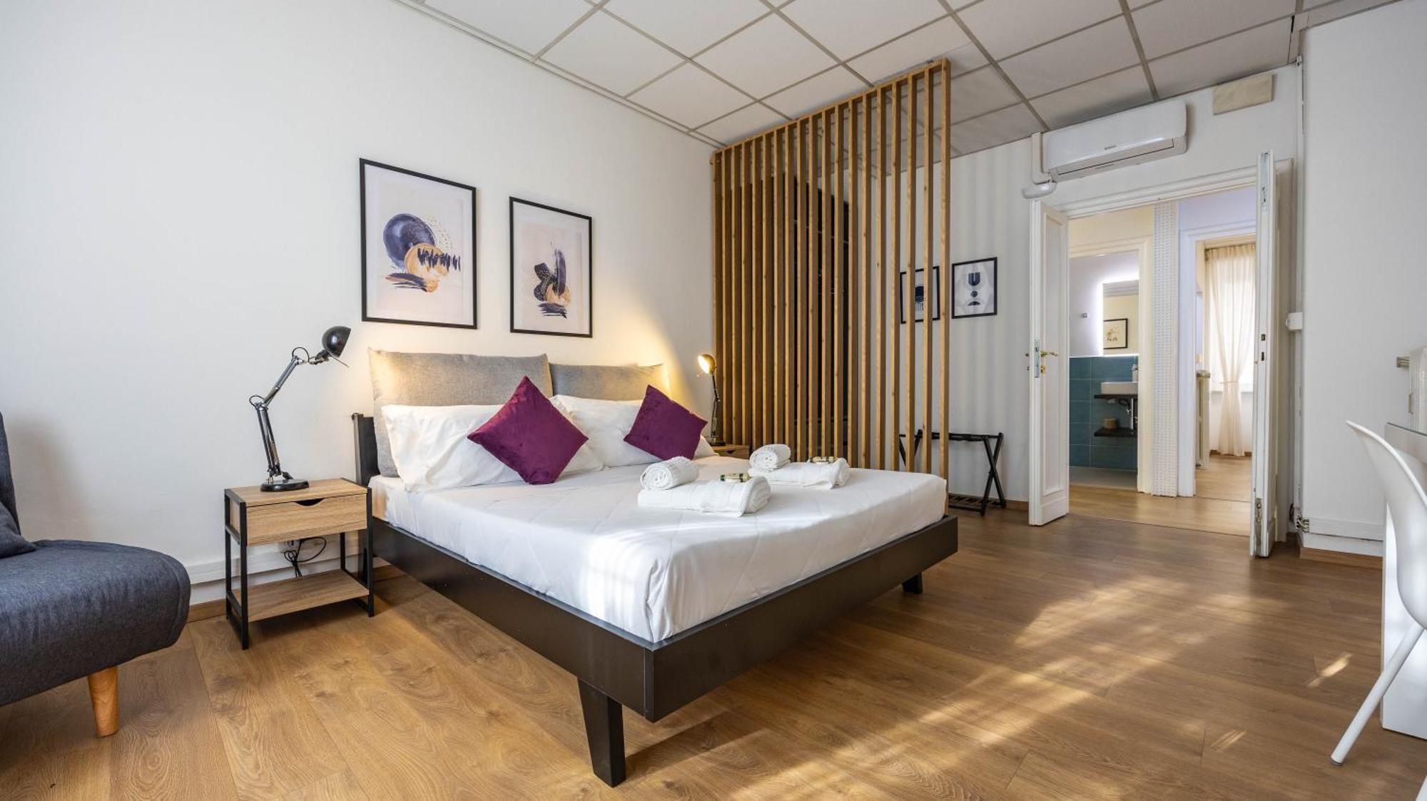 Apartment Flat 5 - In San Giovanni By Rentbeat Rome