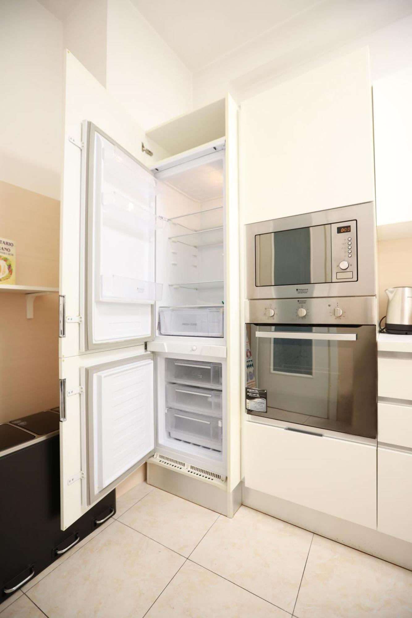 Unique Tiburtina Bed & Breakfast *