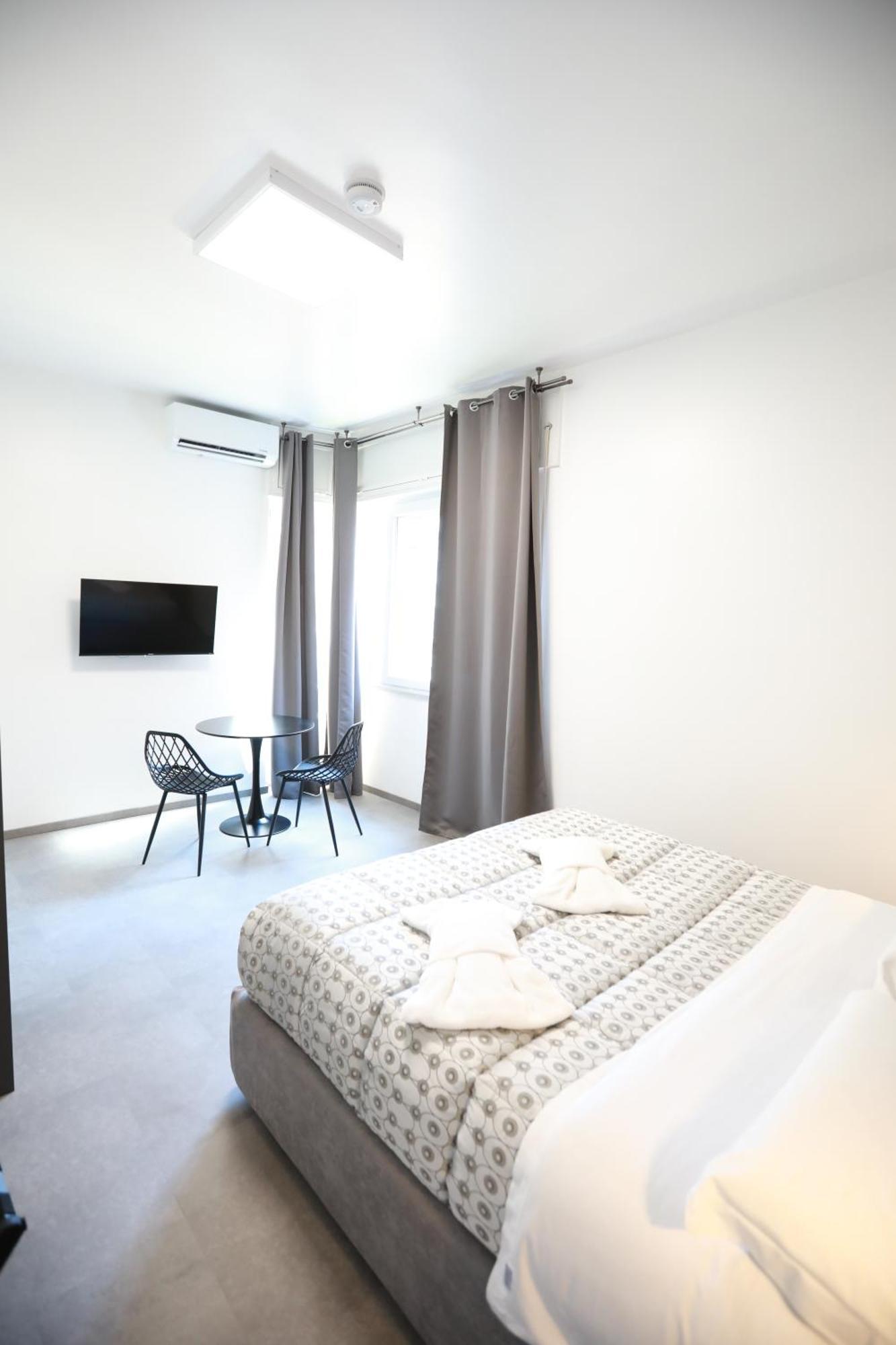 Bed & Breakfast Unique Tiburtina Rome
