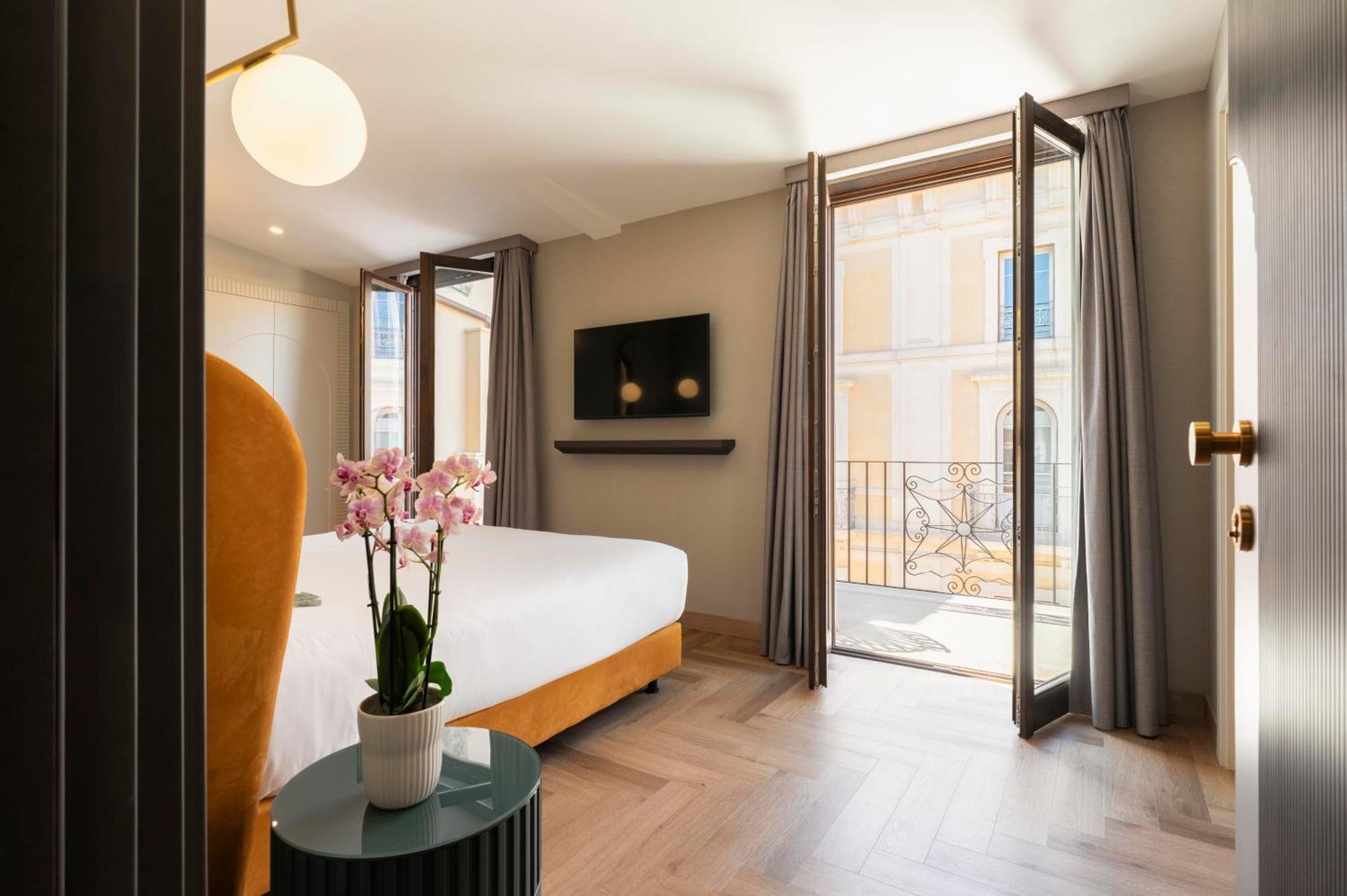 Je 4* Rome