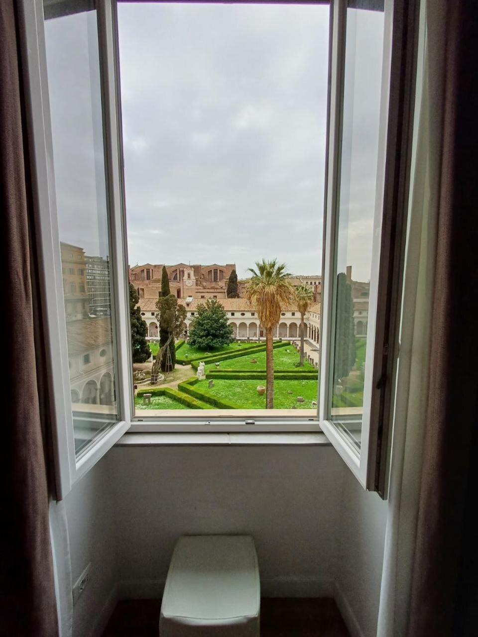 X2 Con Splendida Vista Sulle Terme Di Diocleziano E Sul Chiostro Di Michelangelo Guest house