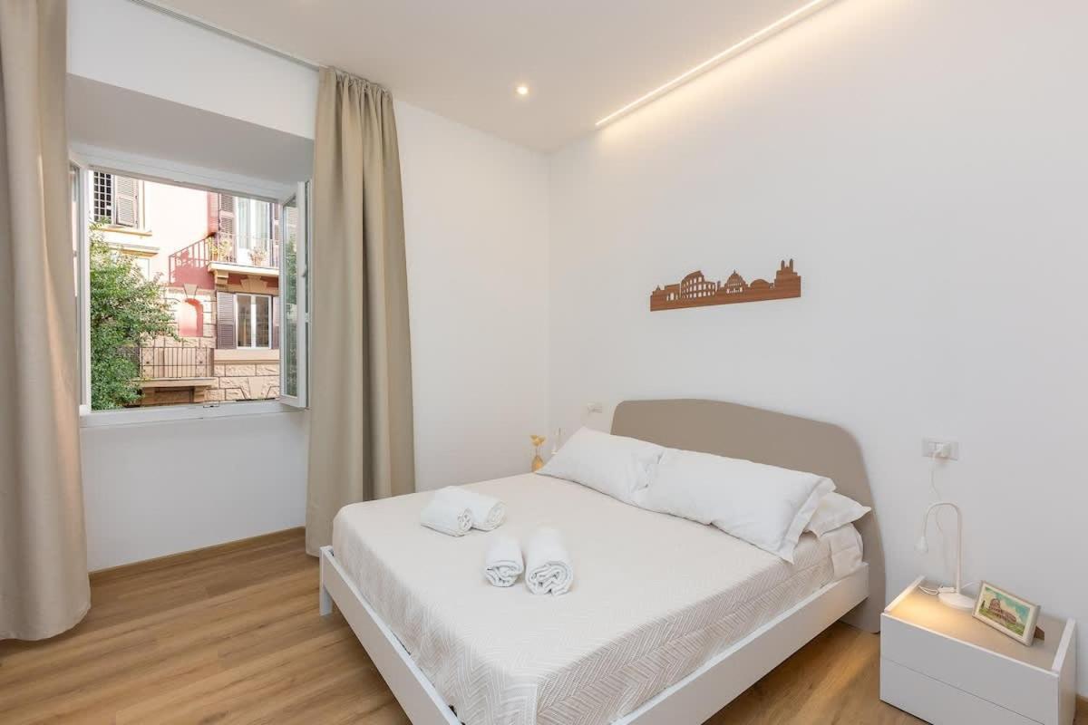 Apartment Colosseum Holidays - Three-bedroom *