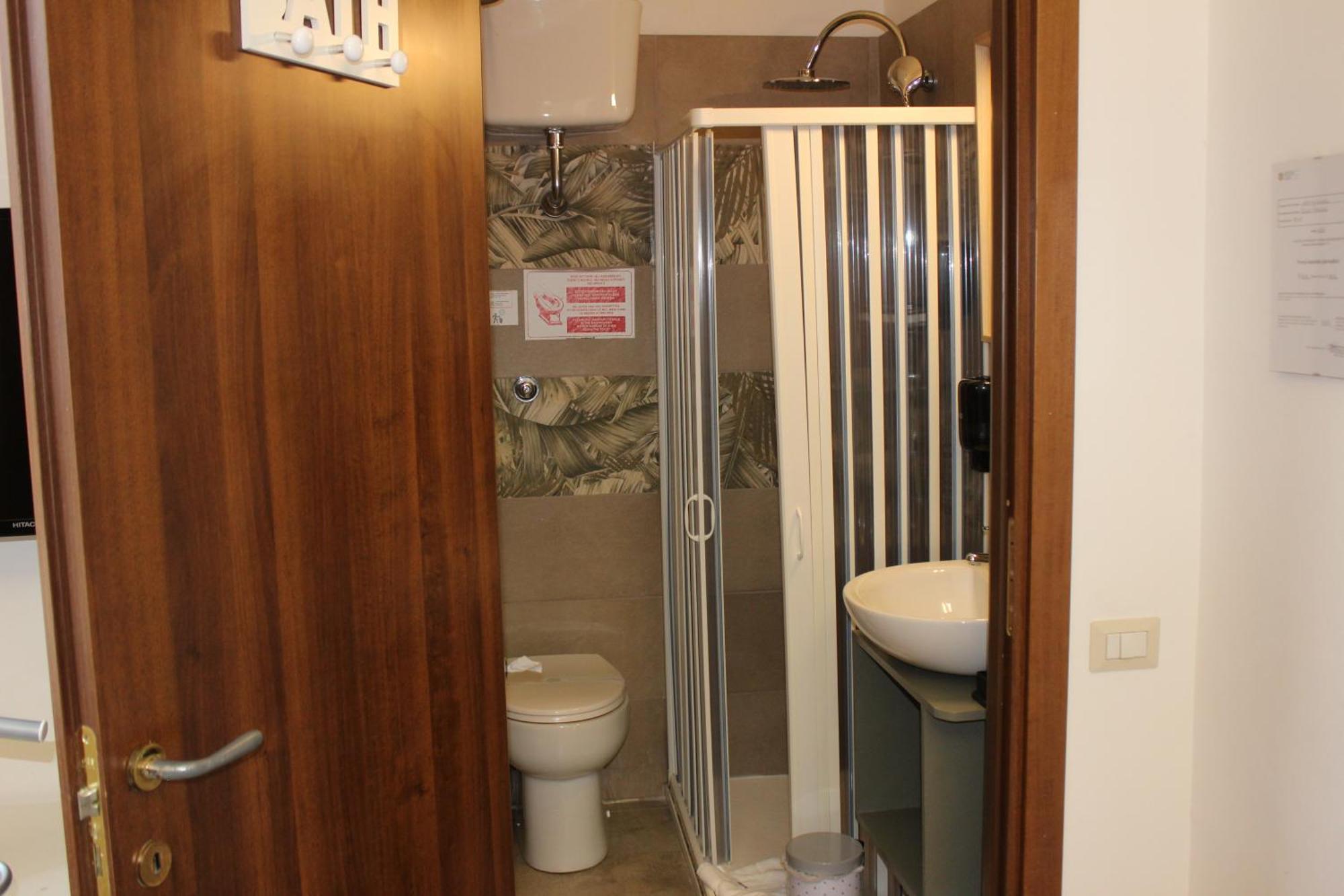 Piramide 1 Guest house *