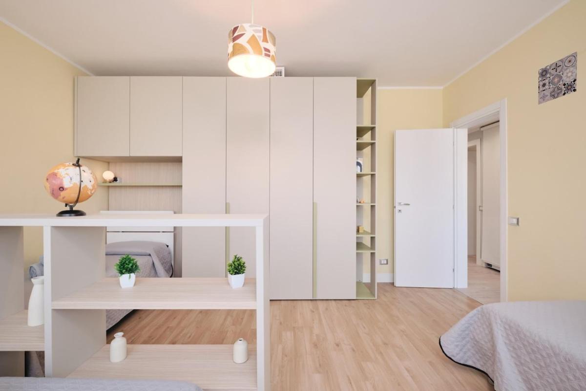 Zona Eur 70 - Giorty Domus Romanae E Piscina Appartamento *