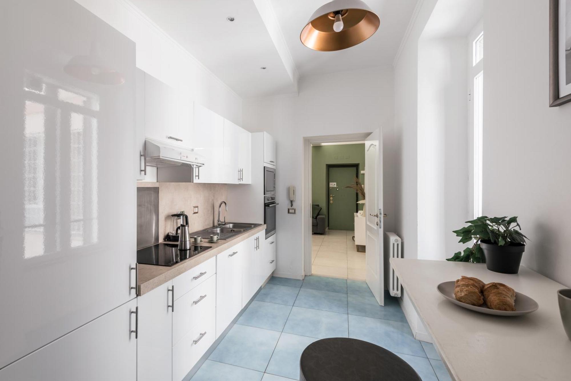 The Rent - Bright Flat Near San Pietro Rome