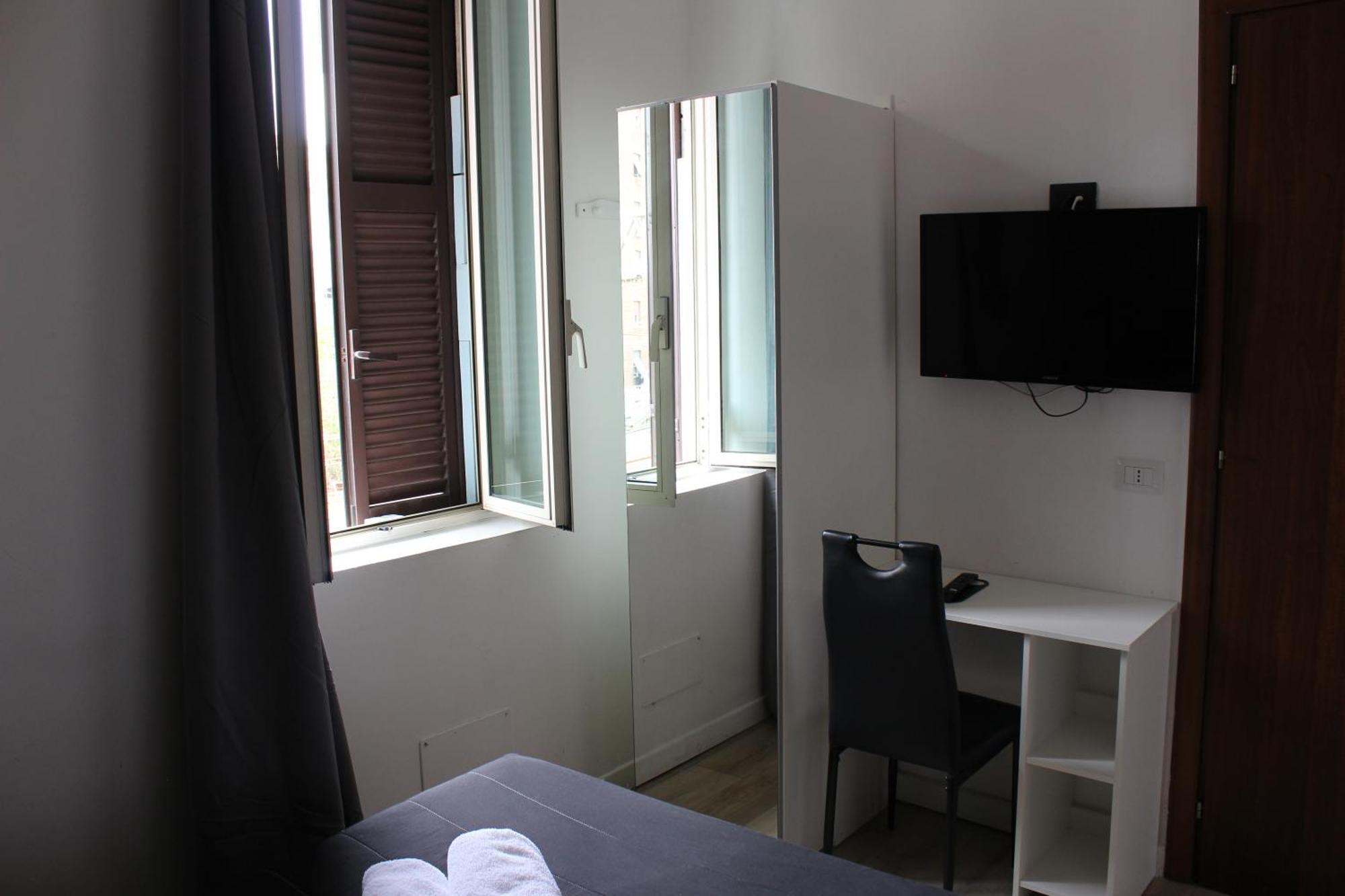 Piramide Guest house Rome