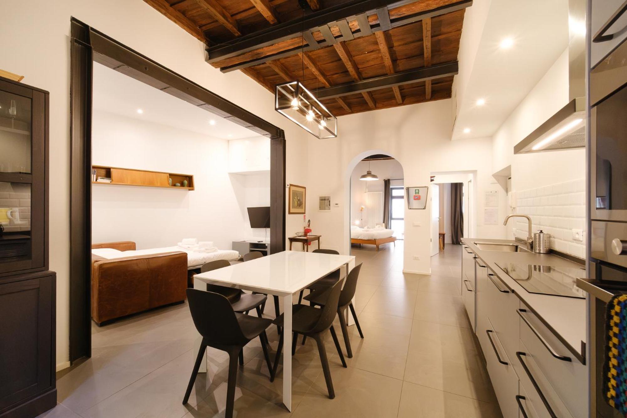 Golden House Buddyrent * Rome