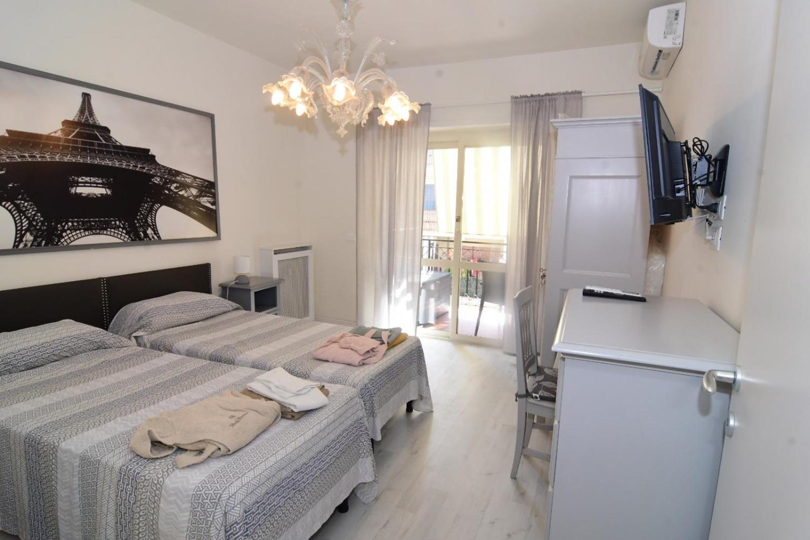 Metro Apartment Rome