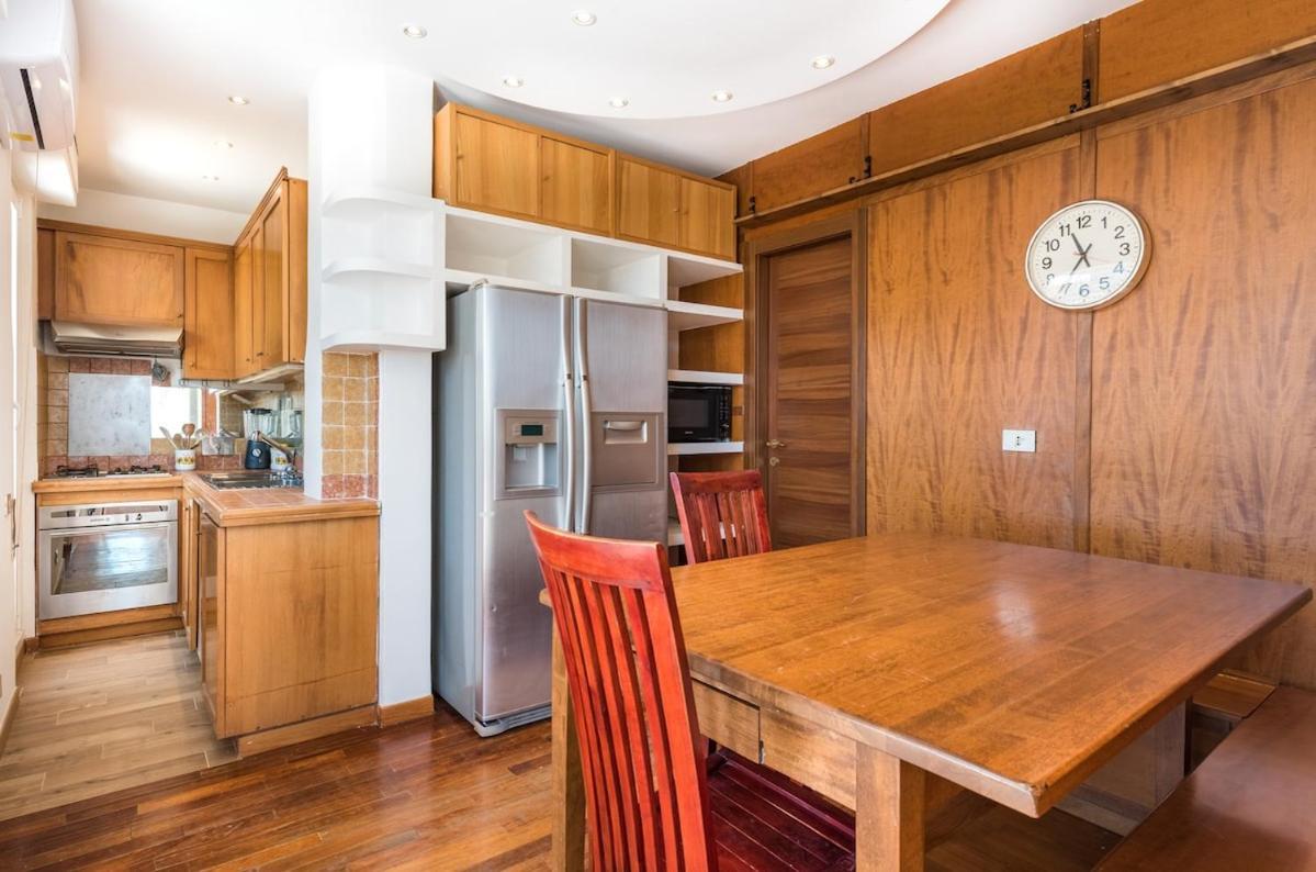 Apartment Vatican-metro A Panoramic Penthouse With Jacuzzi *