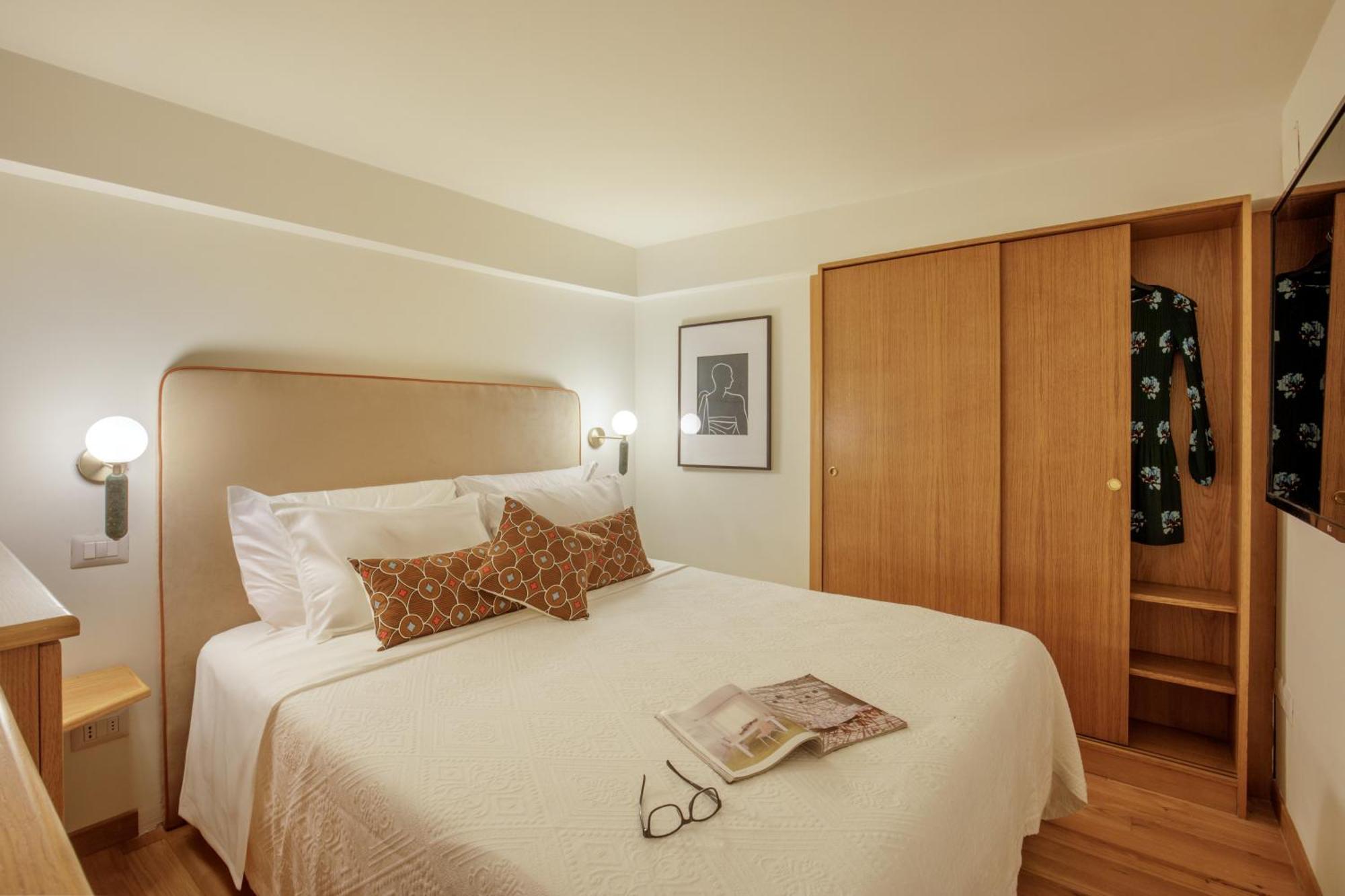 Apartment Domus Regia - Luxury Experience Rome