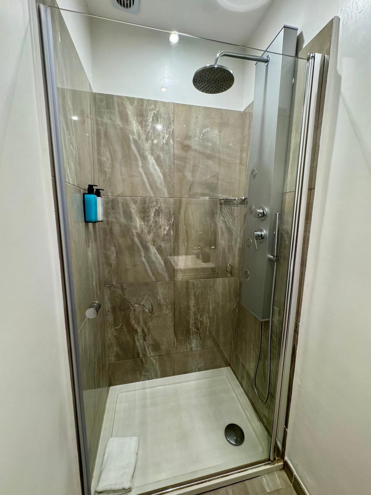 Guest house Rhs Rienzo 2*