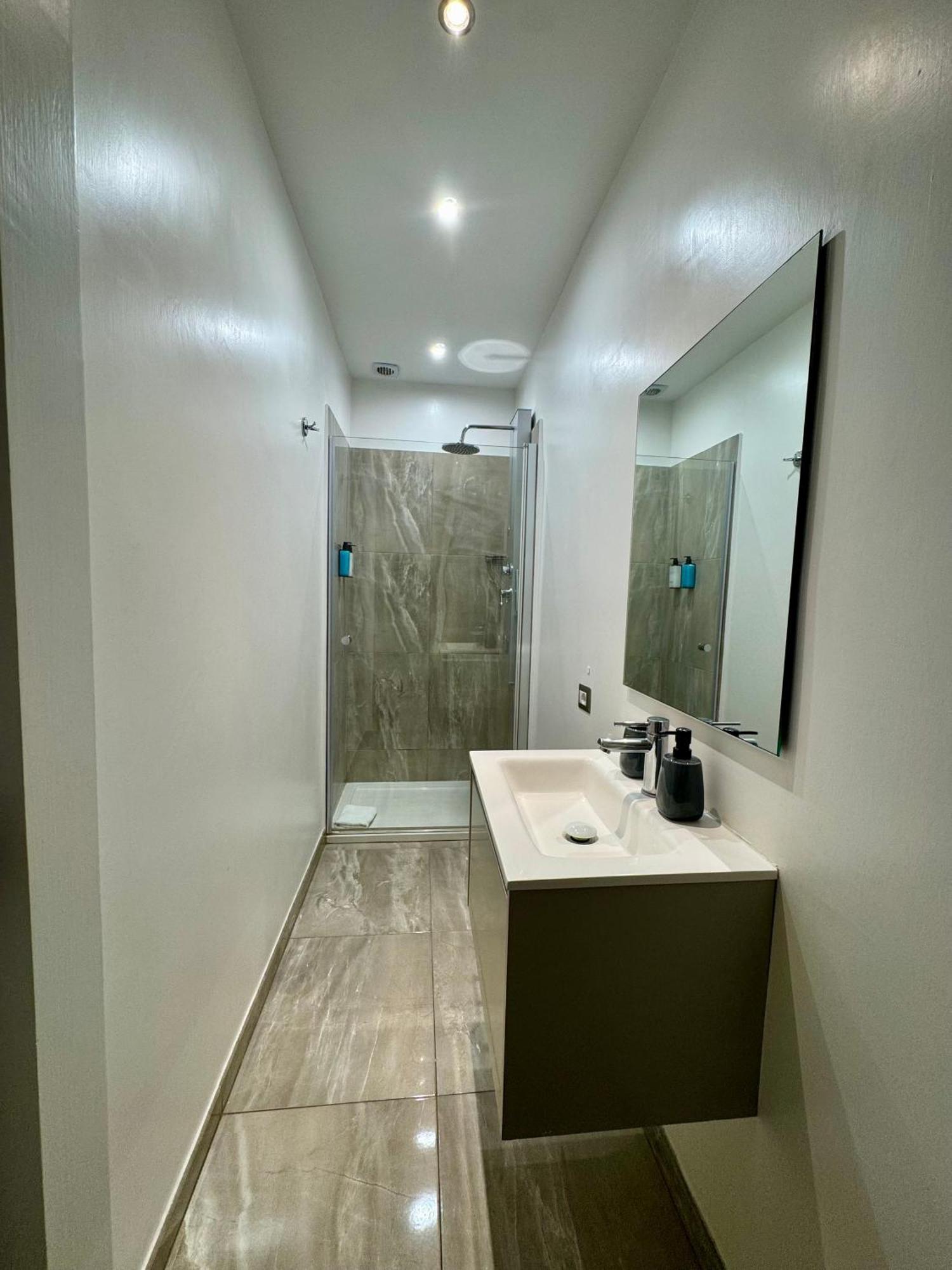 Guest house Rhs Rienzo Rome