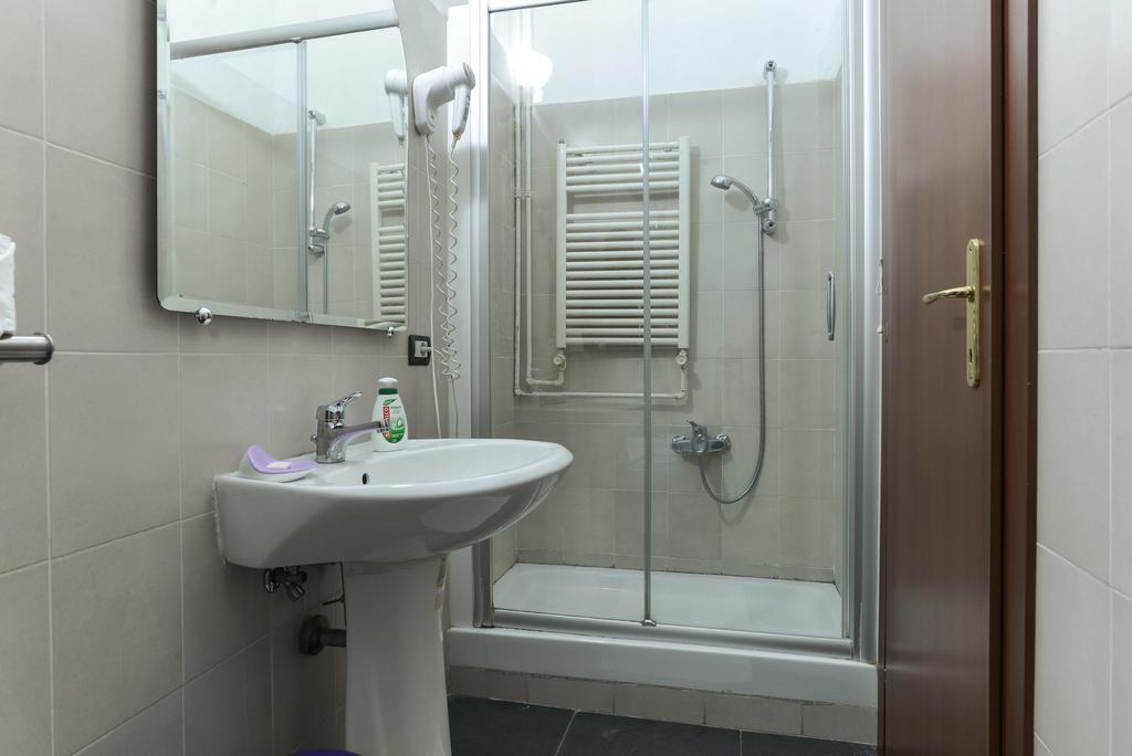 Hostel Napoleon Rome