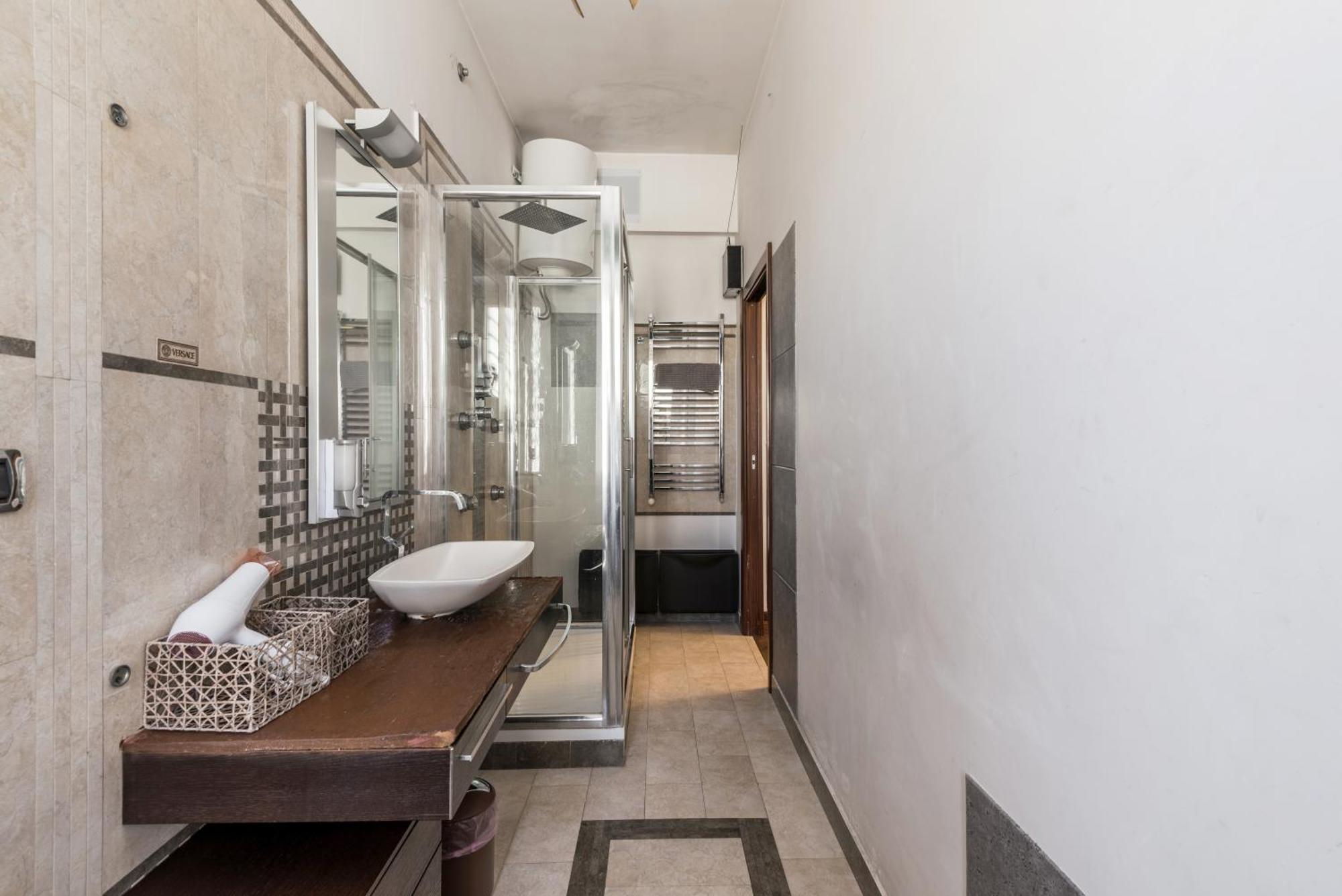 Suitte In San Giovanni Near Basilica - - Apartment