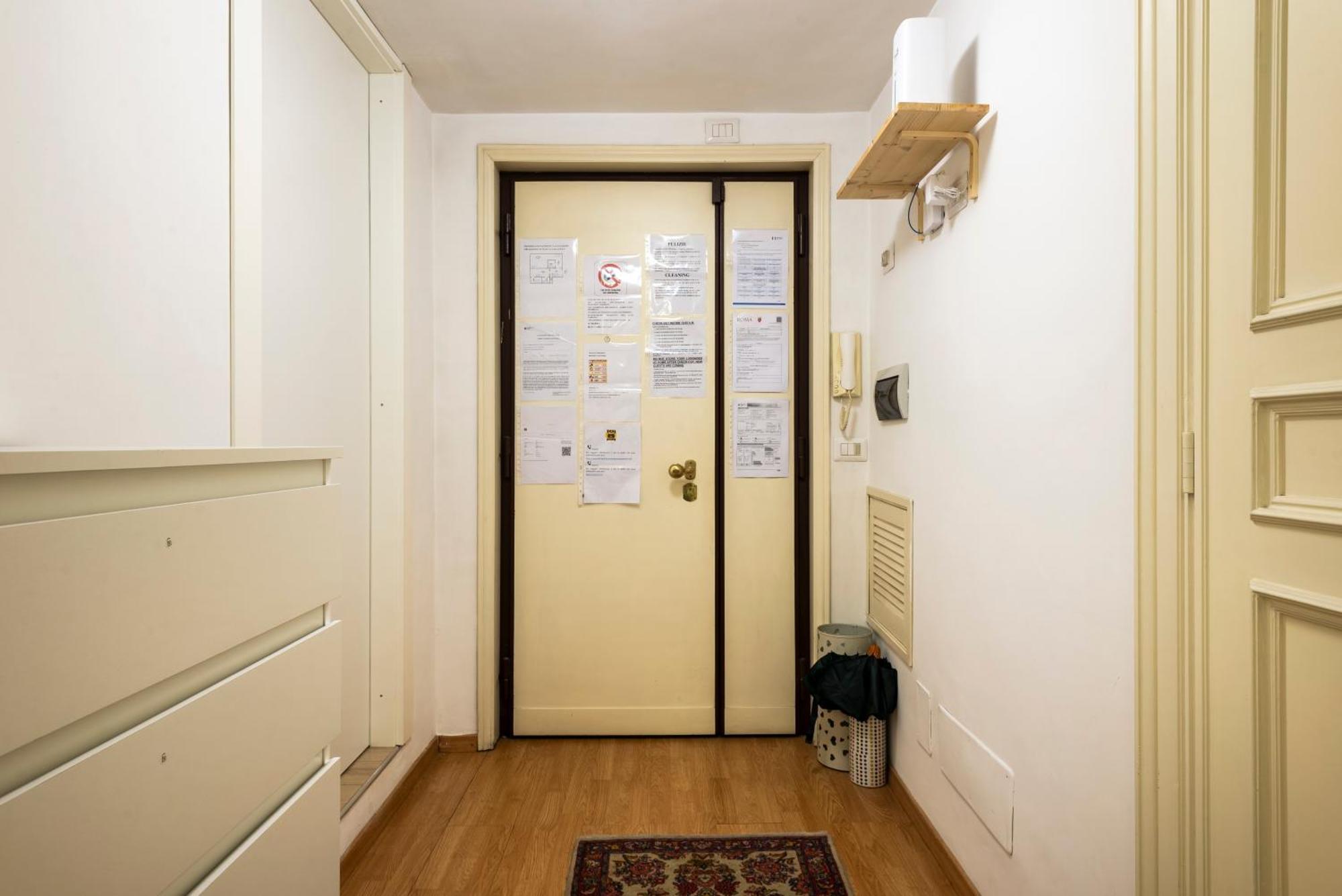 Apartment La Casa Di Emy Rome
