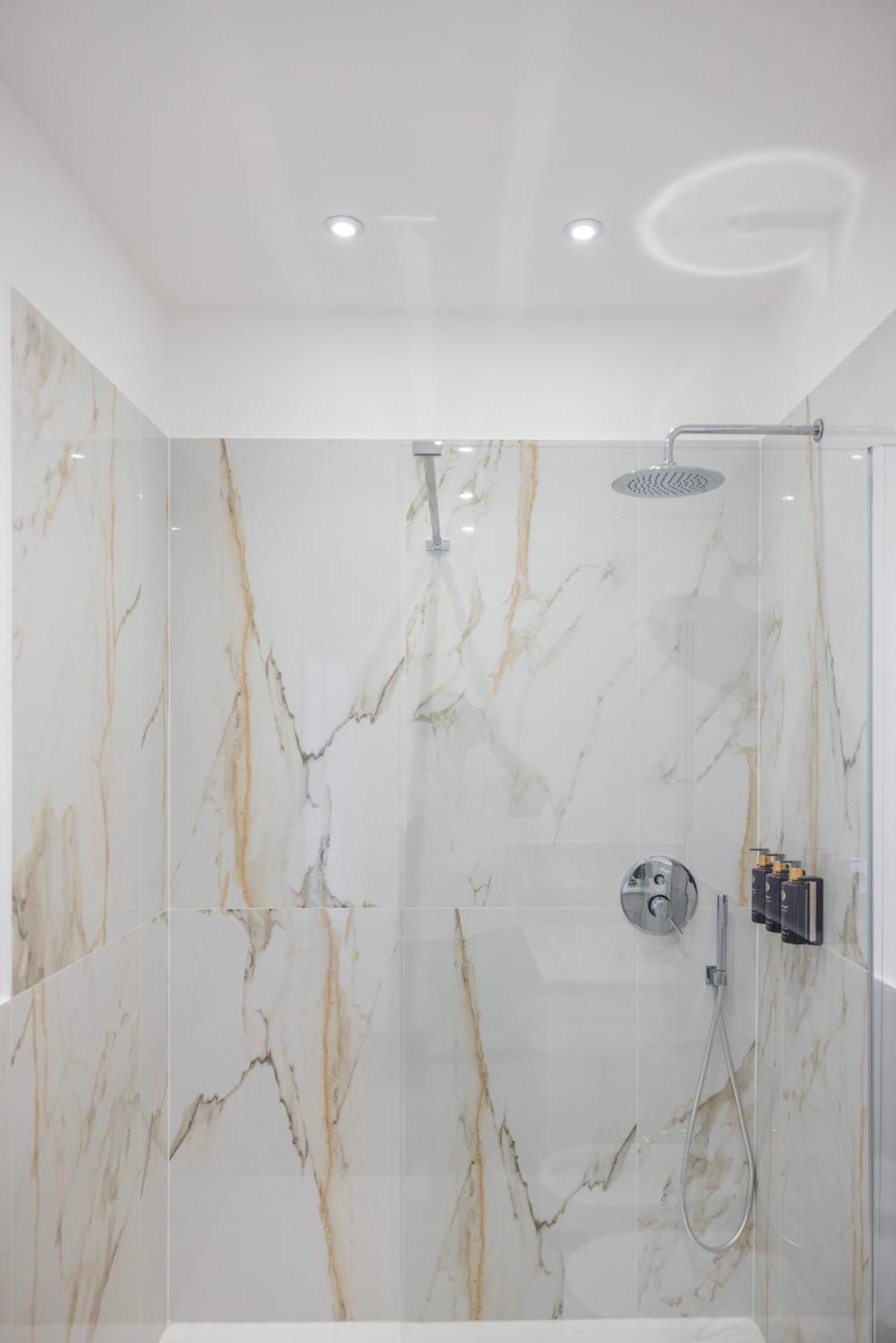 Vatican Pertusa Luxury By Quinto Piano