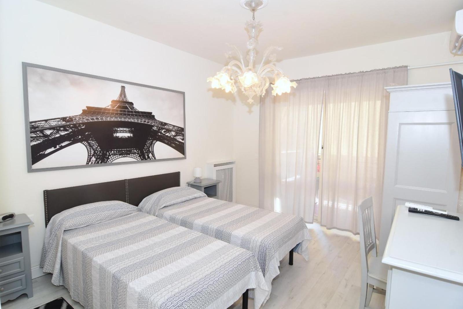 Metro Apartment