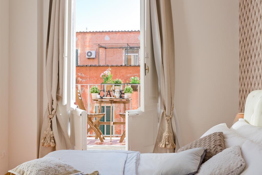 Townhouse By The Spanish Steps * Rome