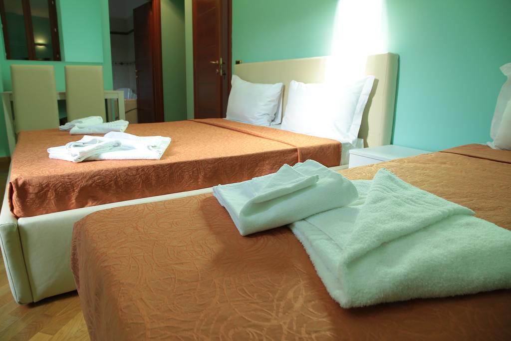 Hotel H&h