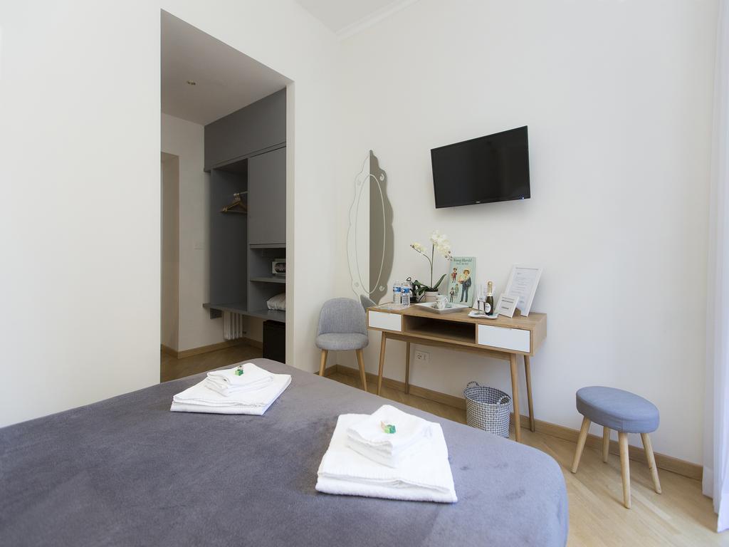 Al 7 Rooms Guest house Rome