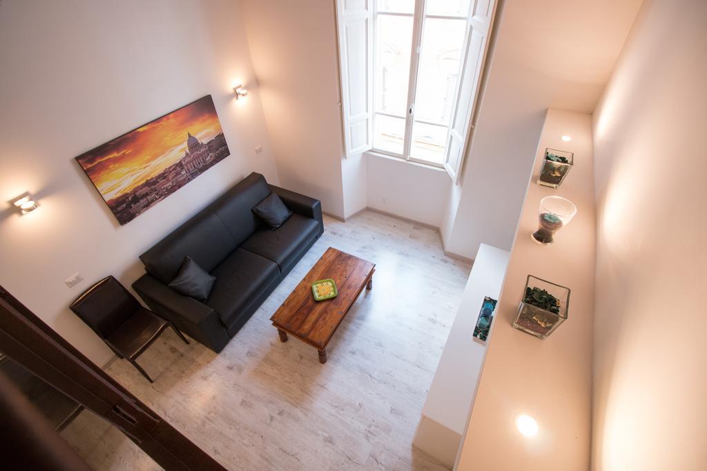 Inner House Apartment *