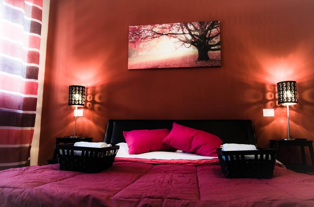 Coffee And The Bed & Breakfast Rome