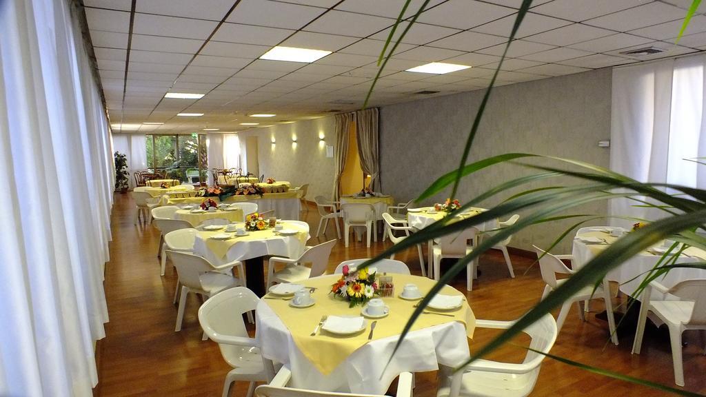 Consul Hotel