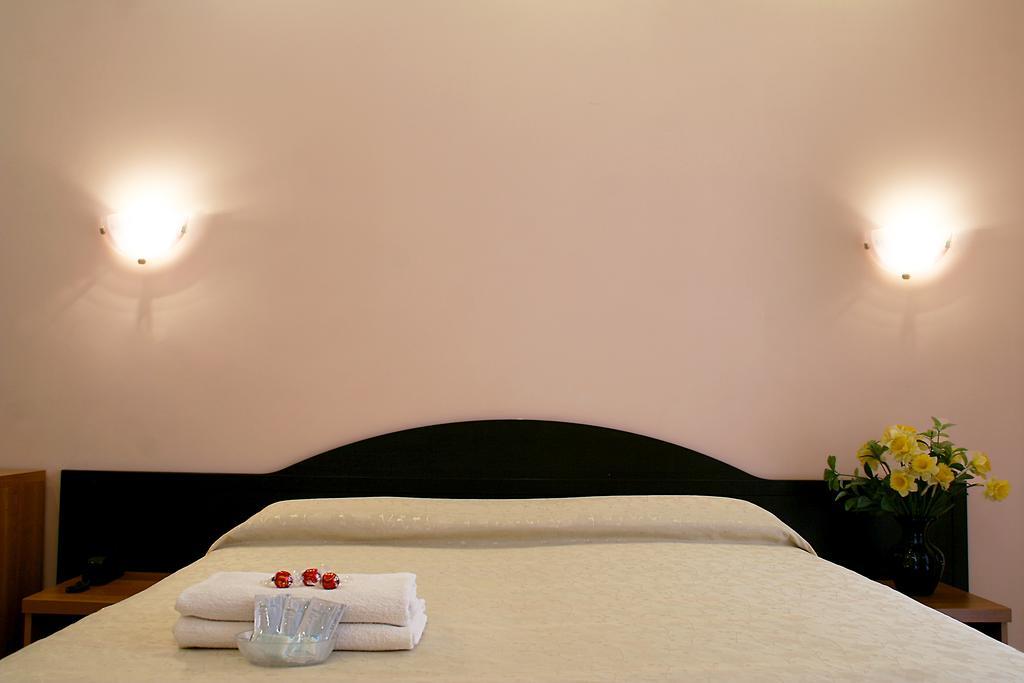 Premier Cavour 3* Rome