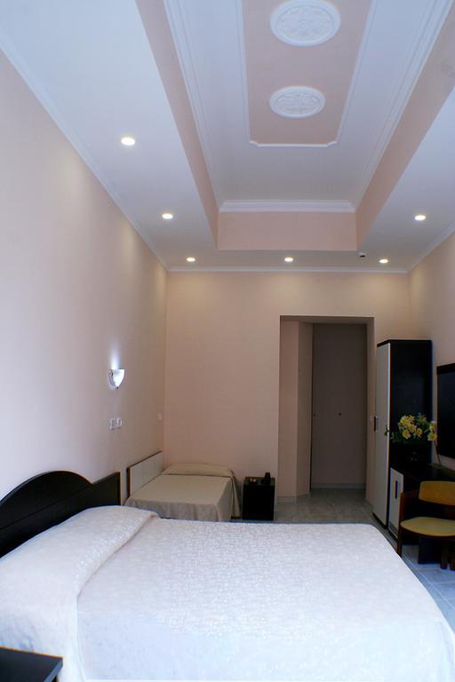 Guest house Premier Cavour 3*