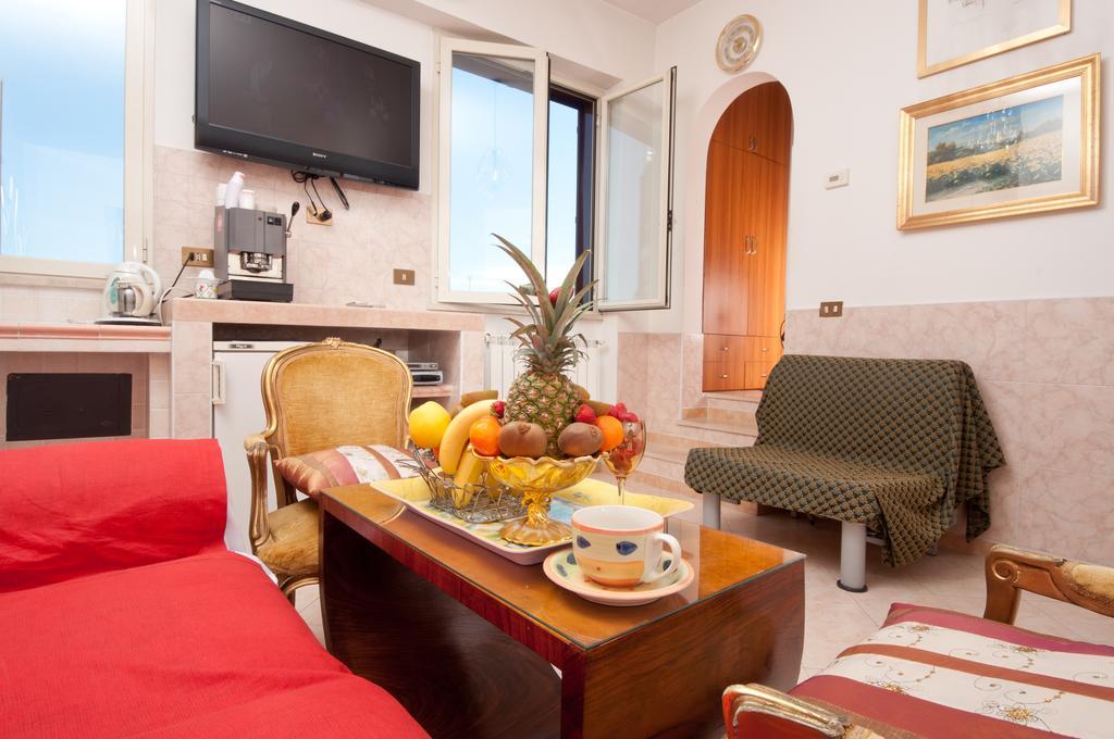 Terrazza San Pietro Apartment