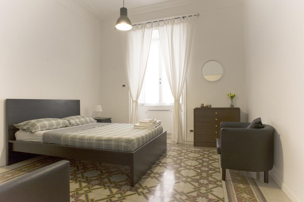 Domus Farnese *