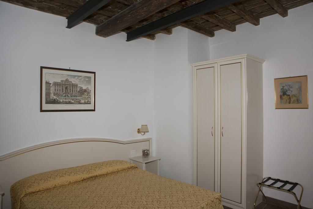 Pantheon Bed & Breakfast *