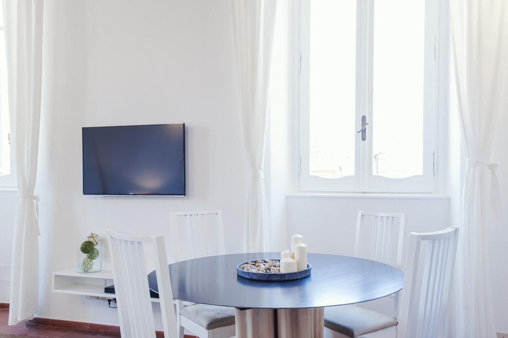 Lungaretta3 Apartment *