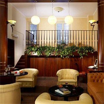 Hotel Ranieri 3*