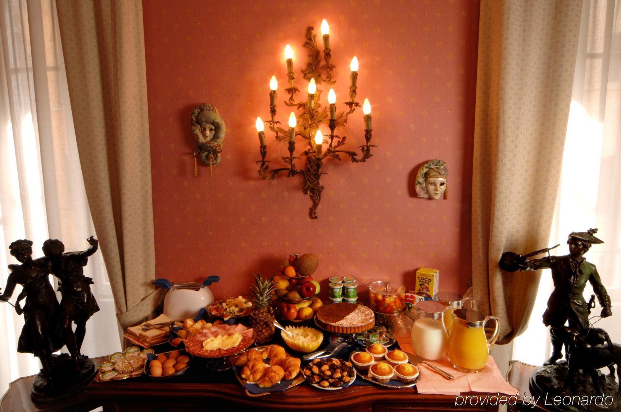 Residenza Frattina 2* Rome