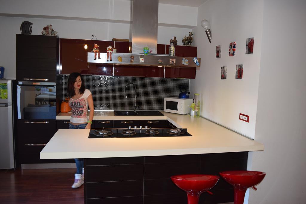 Da Johnny Apartment *