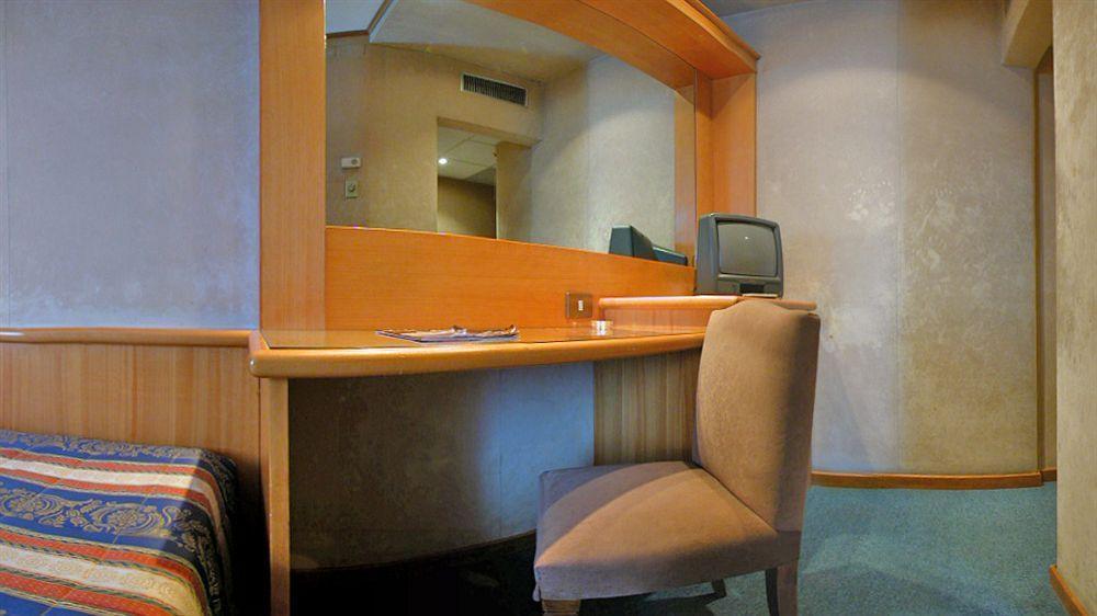 Grand Olympic Aurum Hotel Rome